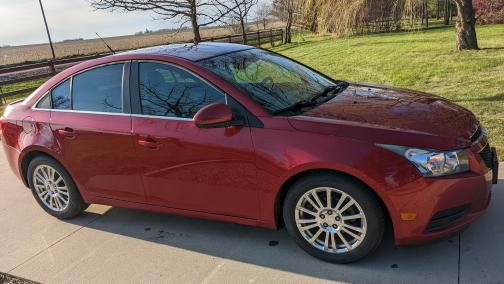 Photo 1 of 5 of 2013 Chevrolet Cruze ECO